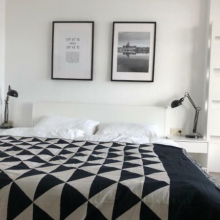 Zentral Gelegenes Ferienzimmer Moellner Seestrasse Buitenkant foto