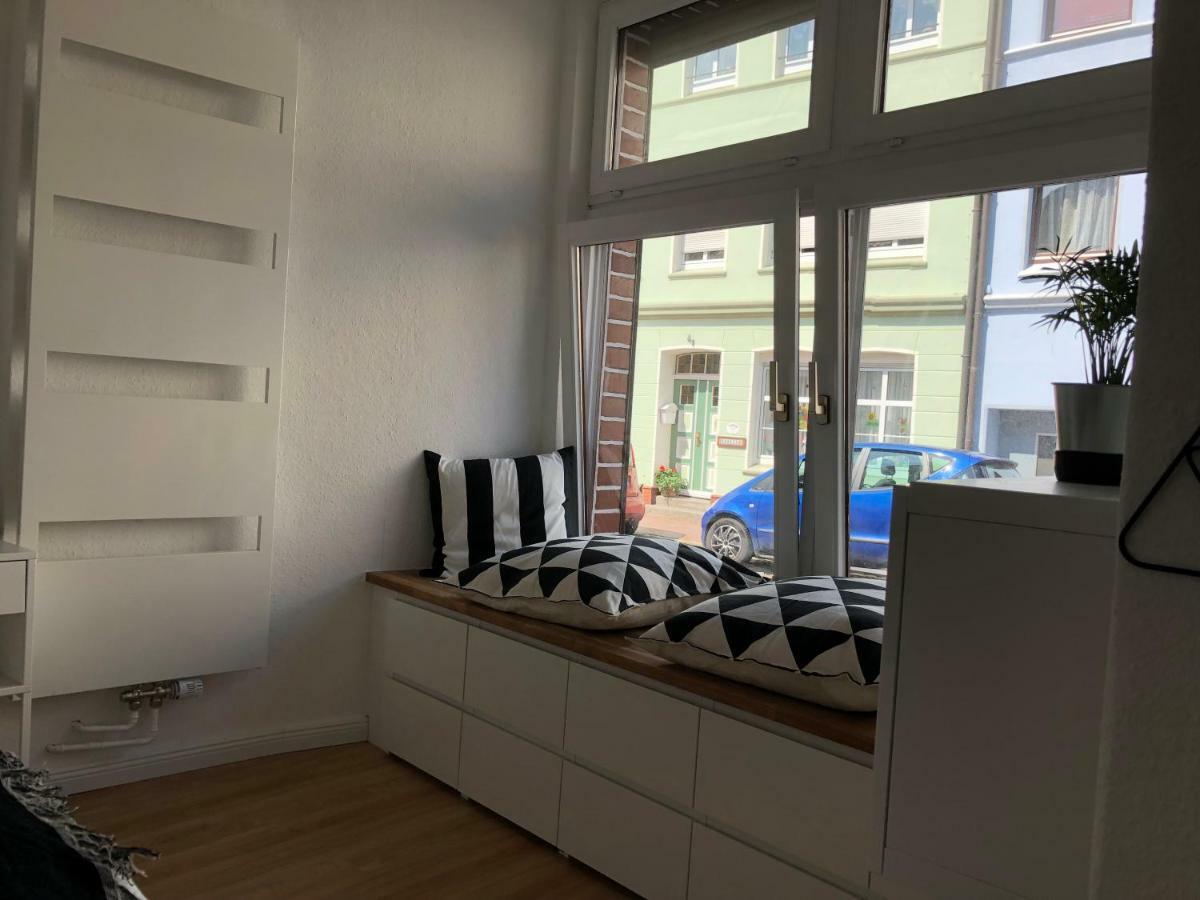 Zentral Gelegenes Ferienzimmer Moellner Seestrasse Buitenkant foto